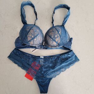 NWT Milavitsa Push up Bra and Panty Set 34B S